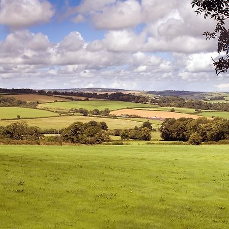 Three Gates Farm Holiday Cottages Huntsham Екстериор снимка