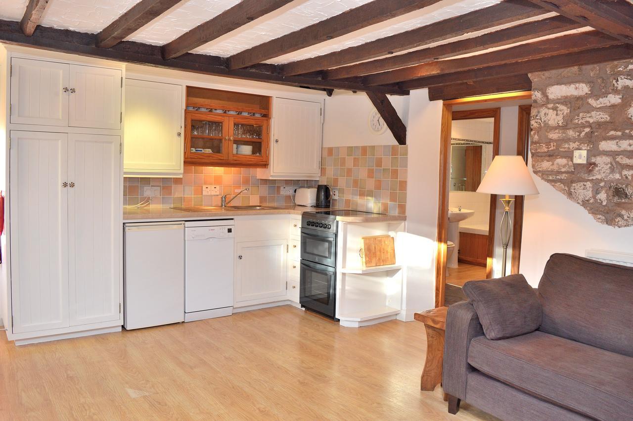 Three Gates Farm Holiday Cottages Huntsham Екстериор снимка