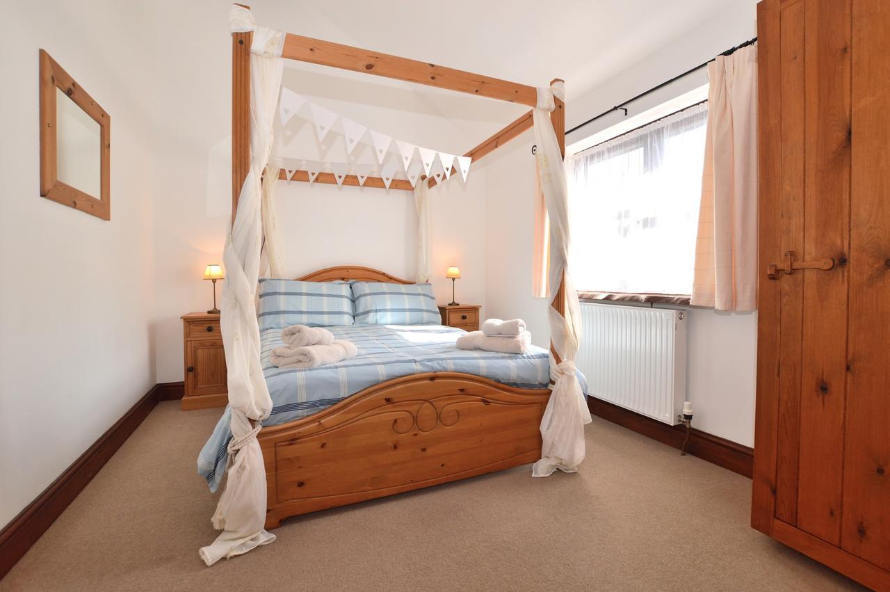 Three Gates Farm Holiday Cottages Huntsham Екстериор снимка